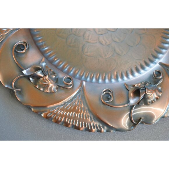 Vintage Mid Century Arts and Crafts Gregorian Copper Calla Lily Wall Charger 18" - Picture 2 of 7